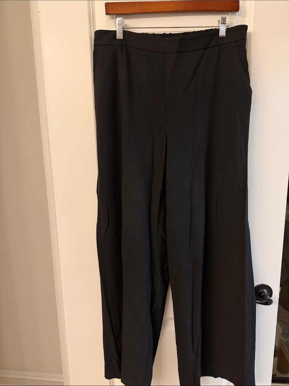Banana Republic Black Wide-Leg Pull-On Trousers